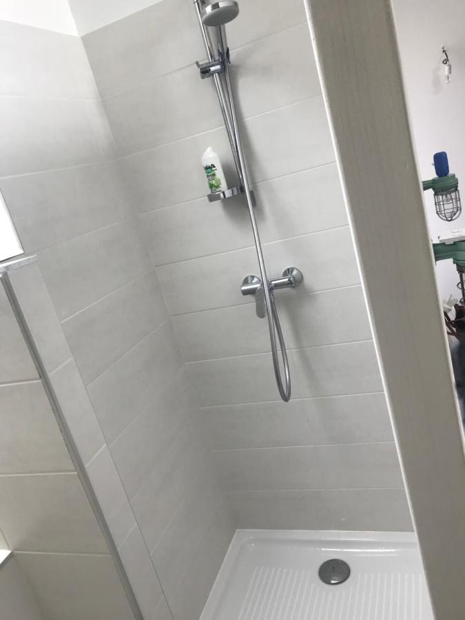 Chez Natacha Et Adrien Apartman Regnéville-sur-Mer Kültér fotó
